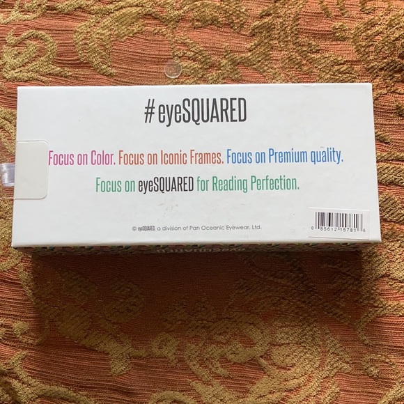 New in package eyeSQUARED Geo Confetti fashion readers and white felt case. - Picture 7 of 7